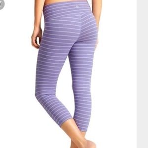 Athleta Striped Chaturanga Capri Leggings Size Medium